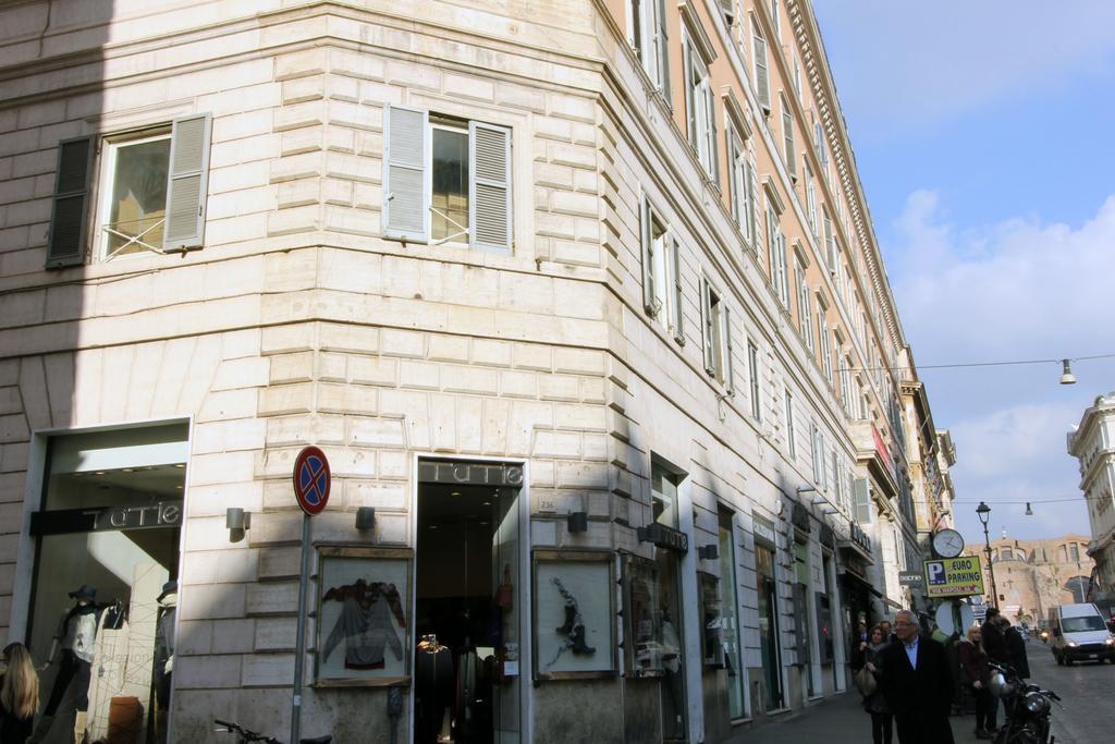 Nazionale Flat Apartment Рим Стая снимка